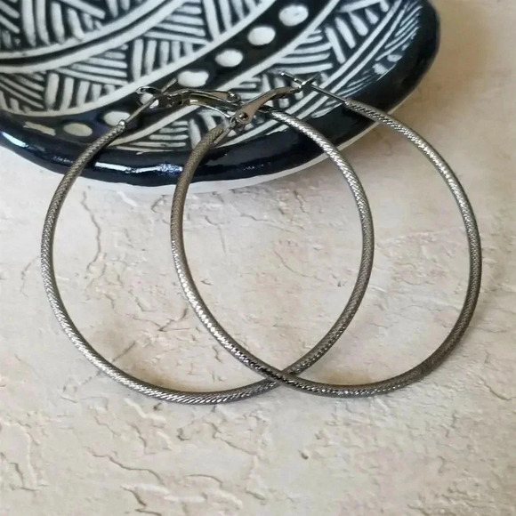 Etched Gunmetal Gray Hoop Earrings 53mm 2.1" Classic Minimalist Style - Picture 1 of 6
